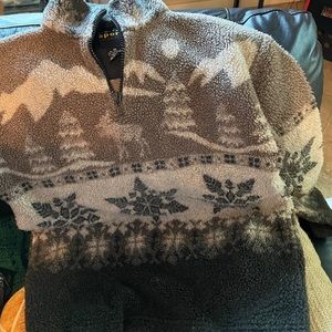 Fleece pullover